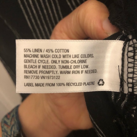 Linen Tank Top - Picture 4 of 5